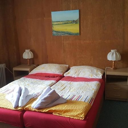 שורפהייד Ferienwohnungen Am Werbellinsee מראה חיצוני תמונה